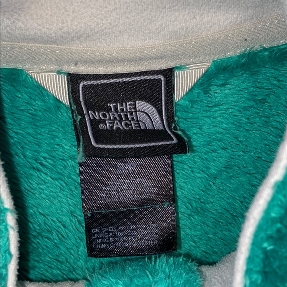 A Really Nice And Very Soft North Face Jacket :) - image 3